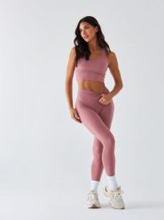 Legginsy Sportowe BeShaped Pilates Joga. Czerwone legginsy damskie BESHAPED, m, bez wzorów, z dzianiny. Za 199.00 zł.