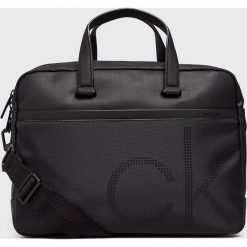 Calvin Klein - Torba. Czarne torby na laptopa męskie Calvin Klein, w paski, z bawełny. Za 649.90 zł.