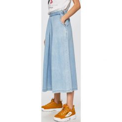 Silvian Heach - Spodnie. Legginsy damskie marki Silvian Heach. W wyprzedaży za 299.90 zł.