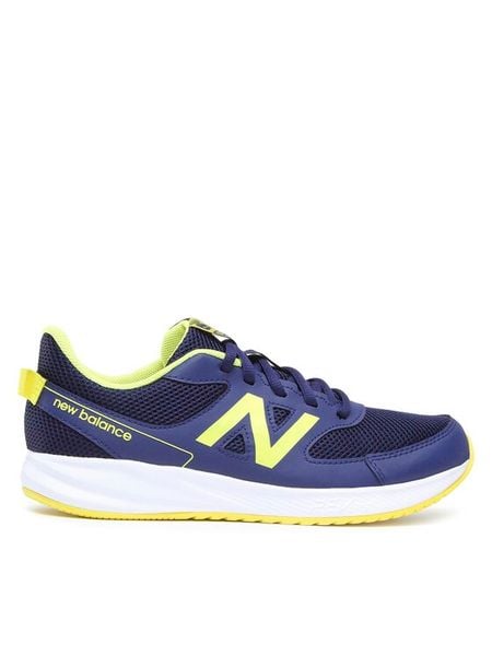 New Balance Buty do biegania YK570BY3 Granatowy. Niebieskie buty sportowe chłopięce New Balance, bez wzorów, z materiału, bez zapięcia, do biegania. Za 149.99 zł.