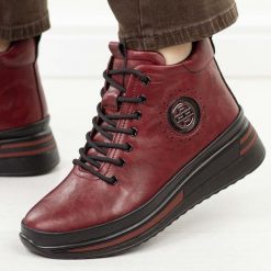 Bordowe skórzane botki damskie Filippo dbt4215/26. Czerwone botki damskie Filippo, na jesień, z polaru, eleganckie, z okrągłym noskiem, bez obcasa, bez zapięcia. Za 329.00 zł.