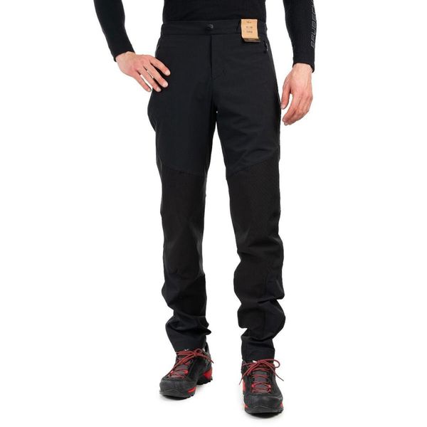 Spodnie trekkingowe softshell męskie Torque Long. Czarne spodnie materiałowe męskie RAB, m, bez wzorów, z softshellu. Za 589.99 zł.