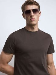 T-shirt regular z bawełny merceryzowanej - ciemnobrązowy. Brązowe t-shirty męskie Reserved, l, bez wzorów, z bawełny, bez kołnierzyka. Za 99.99 zł.
