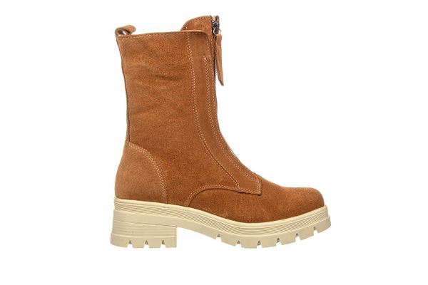 Botki Bayla-161 188 1104 53 Coconut Suede 161628, Brązowy, Skóra naturalna - 39. Brązowe botki damskie Bayla, na zimę, z gumy, eleganckie, z okrągłym noskiem, za kostkę, bez obcasa, bez zapięcia. W wyprzedaży za 269.10 zł.