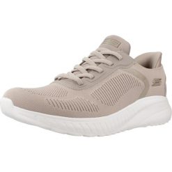 Buty SKECHERS BOBS SQUAD CHAOS Beżowy. Brązowe obuwie sportowe damskie Skechers, bez wzorów, z materiału, trekkingowe, Skechers Sport. Za 343.00 zł.