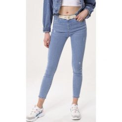 Niebieskie Jeansy Superpowerful. Jeansy damskie marki Born2be. Za 79.99 zł.