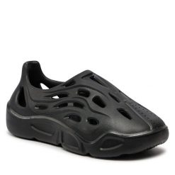 Półbuty Steve Madden. Czarne półbuty damskie Steve Madden, bez wzorów, bez obcasa, na płaskiej podeszwie, bez zapięcia. Za 469.99 zł.