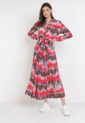 Czerwona Sukienka Nephohsa. Czerwone sukienki damskie Born2be, l, bez wzorów, z materiału, eleganckie, bez kołnierzyka, bez ramiączek, maxi, koszulowe. Za 79.99 zł.