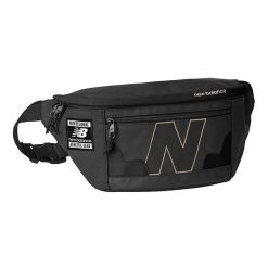 Saszetka New Balance LAB21014BKK – czarna. Czarne saszetki męskie New Balance, eleganckie, duże. Za 99.99 zł.