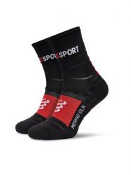 Compressport Skarpety długie Proracing V3.0 Winter Run SCRU2039012 Czarny. Czarne skarpety męskie Compressport, bez wzorów, z materiału. Za 99.99 zł.