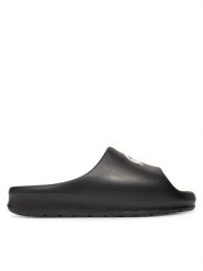 Lacoste Klapki 7-48CFA0011 Czarny. Czarne klapki damskie Lacoste, bez wzorów, z tworzywa sztucznego, bez obcasa. W wyprzedaży za 179.99 zł.