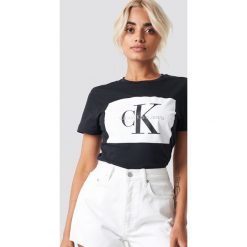 Calvin Klein T-shirt Tanya 40 Crew Neck - Black. Czarne t-shirty damskie Calvin Klein, z dzianiny. Za 202.95 zł.