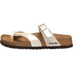 Japonki "Tabora" w kolorze kremowym. Białe klapki damskie Birkis & Papillio, bez wzorów, bez obcasa. W wyprzedaży za 155.95 zł.