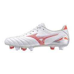 Buty piłkarskie męskie Mizuno Morelia Neo IV Pro. Białe buty sportowe męskie Mizuno, bez zapięcia, do piłki nożnej. Za 419.99 zł.