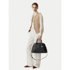 Torebka MICHAEL Michael Kors. Czarne torebki do ręki damskie MICHAEL Michael Kors, bez wzorów, klasyczne, bez dodatków. Za 1,579.00 zł.