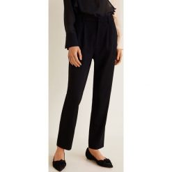 Mango - Spodnie Lisboa. Szare spodnie materiałowe damskie Mango, z haftami, z elastanu. Za 139.90 zł.