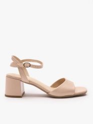 Beżowe sandały na obcasie. Brązowe sandały damskie Ryłko, bez wzorów, ze skóry, bez obcasa, na obcasie, bez zapięcia. Za 399.99 zł.