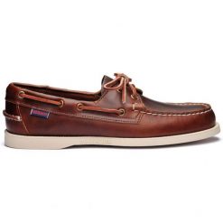 Buty wodne Sebago Portland Waxed brązowe. Brązowe buty sportowe męskie Sebago, ze skóry, bez zapięcia, żeglarskie. Za 666.75 zł.