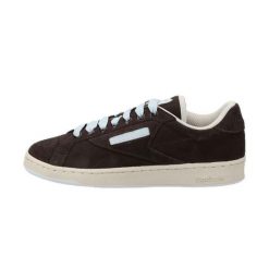 Buty Reebok Club C Grounds brązowe. Brązowe eleganckie półbuty Reebok, z zamszu, eleganckie, bez zapięcia. Za 406.50 zł.