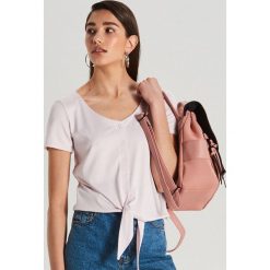Koszulka z wiązaniem - Fioletowy. T-shirty damskie marki Cropp. Za 49.99 zł.