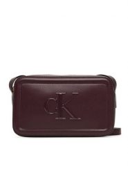 Calvin Klein Torebka Bold Ck Camera Bag LV04F3220G Bordowy. Czerwone torebki do ręki damskie Calvin Klein, bez wzorów, ze skóry, bez dodatków. Za 299.99 zł.
