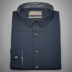 Koszula z mikroprintem slim fit - Granatowy. Niebieskie koszule męskie Reserved. Za 89.99 zł.