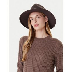 Kapelusz Barbour. Brązowe czapki i kapelusze damskie Barbour, bez wzorów. Za 439.99 zł.