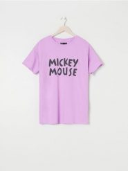Koszulka oversize Myszka Miki - fioletowy. Fioletowe t-shirty damskie Sinsay, l, bez wzorów, z bawełny, bez kołnierzyka. Za 29.99 zł.
