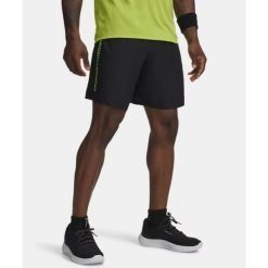 Spodenki Męskie Under Armour Treningowe Szybkoschnące Tech Wordmark. Czarne szorty męskie Under Armour, m, bez wzorów. Za 139.99 zł.