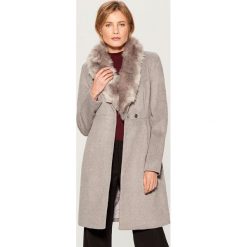 Płaszcz z domieszką wełny - Jasny szar. Szare płaszcze damskie Mohito, z wełny. Za 349.99 zł.