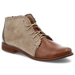 Brązowe Botki Armodo Skórzane Obuwie Damskie. Brązowe kozaki damskie Armodo, z jeansu, bez obcasa, na płaskiej podeszwie. Za 356.99 zł.