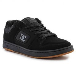 Buty do chodzenia męskie DC Manteca 4. Czarne trampki męskie DC Shoes, bez wzorów, z materiału, bez zapięcia. Za 319.15 zł.