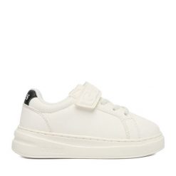 Sneakersy Guess. Białe trampki i tenisówki chłopięce Guess, z aplikacjami, bez zapięcia. Za 199.99 zł.