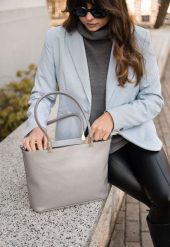 Shopperka skórzana DAN-A t458 popiel/ szary. Szare torebki do ręki damskie DAN-A, bez wzorów, ze skóry, eleganckie, bez dodatków. Za 379.99 zł.