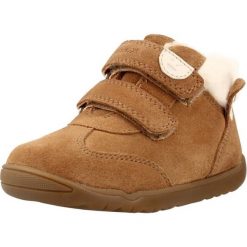 Buty GEOX B MACCHIA GIRL Jasnobrązowy. Brązowe obuwie sportowe damskie Geox, bez wzorów, ze skóry, na fitness i siłownię. Za 207.99 zł.