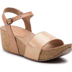 Sandały LASOCKI - 2186-02 Złoty. Brązowe klapki damskie marki Lasocki, bez wzorów, ze skóry. Za 129.99 zł.