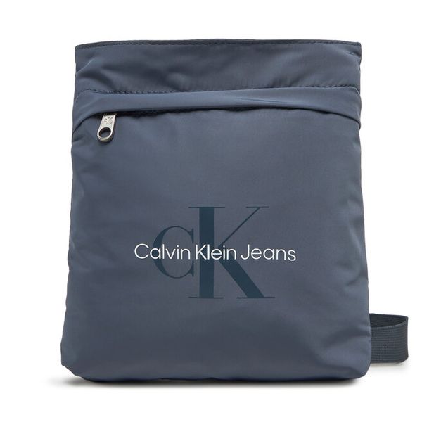 Saszetka Calvin Klein Jeans. Niebieskie saszetki męskie Calvin Klein Jeans, z jeansu, młodzieżowe, małe. Za 129.99 zł.