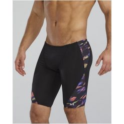 Spodenki treningowe do kolan TYR Triadic960 - jammery. Czarne kąpielówki męskie TYR, m, bez wzorów, do pływania. Za 239.00 zł.