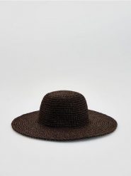 Pleciony kapelusz - ciemnobrązowy. Brązowe czapki i kapelusze damskie Reserved, bez wzorów. Za 99.99 zł.