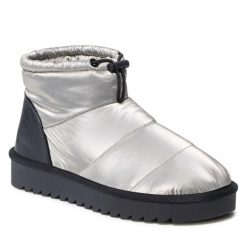 Botki Jenny Fairy. Szare botki damskie Jenny Fairy, bez obcasa, na płaskiej podeszwie, bez zapięcia. Za 139.99 zł.