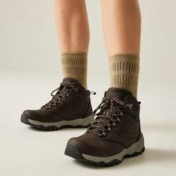Damskie wodoodporne buty trekkingowe Amble. Brązowe trekkingi damskie Regatta. Za 399.99 zł.
