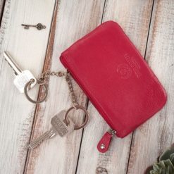 Paolo Peruzzi Portfel damski skórzany z kwiatowym wzorem T-45-RD etui na klucze T-51-NRD zestaw prezentowy ZUP-119-RD. Portfele damskie Paolo Peruzzi, bez wzorów. Za 149.01 zł.