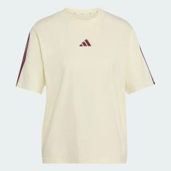 Koszulka Essentials 3-Stripes Boyfriend. Białe koszulki sportowe damskie Adidas, xl, bez wzorów, z bawełny, bez kołnierzyka, bez ramiączek. Za 119.00 zł.