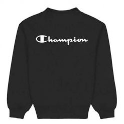 Bluza sportowa chłopięca Champion Crewneck Sweatshirt. Czarne bluzy dla chłopców Champion, bez wzorów, bez ramiączek, bez kaptura. Za 67.15 zł.
