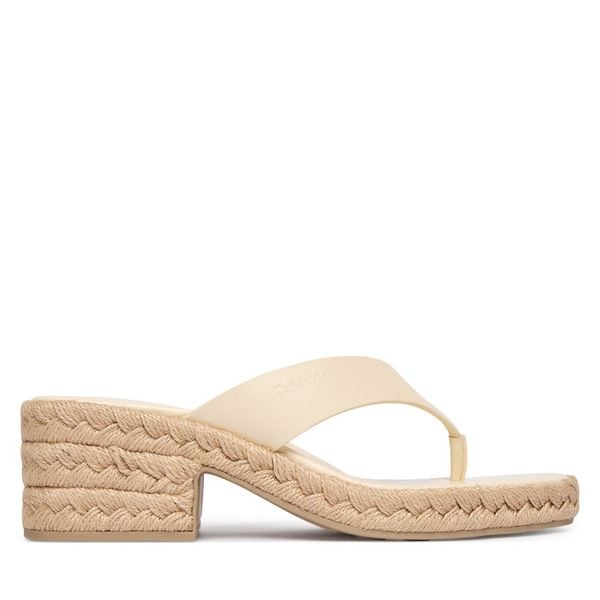 Japonki Calvin Klein. Brązowe klapki damskie Calvin Klein, bez wzorów, bez obcasa. Za 301.99 zł.
