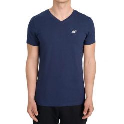 Koszulka męska 4F - bawełniany T-shirt, regular fit. Niebieskie t-shirty męskie 4f, m, bez wzorów, z bawełny, klasyczne, bez kołnierzyka. Za 45.99 zł.