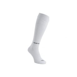 Getry piłkarskie F100. Niebieskie legginsy sportowe męskie KIPSTA. Za 9.99 zł.