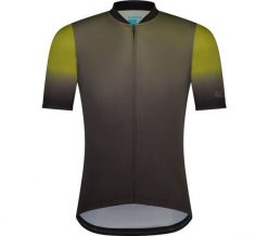 EVOLVE Avventura koszulka z krótkim rękawem, ciemny oliwkowy. Zielone koszulki sportowe męskie Shimano, m, bez wzorów, z elastanu, bez kołnierzyka, bez ramiączek, rowerowe. Za 416.95 zł.