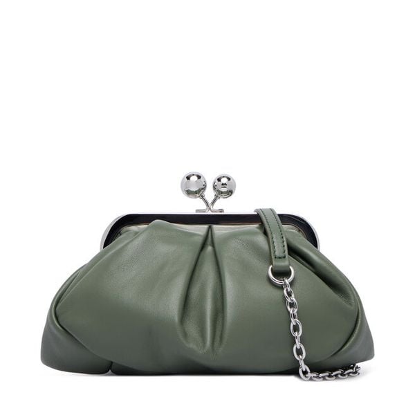Torebka Weekend Max Mara. Zielone torebki do ręki damskie Weekend Max Mara, bez wzorów, wizytowe, bez dodatków. Za 1,339.00 zł.