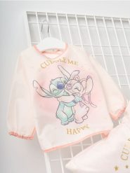 Śliniak Lilo & Stitch - wielobarwny. Śliniaki dla dzieci Sinsay, bez wzorów. Za 19.99 zł.